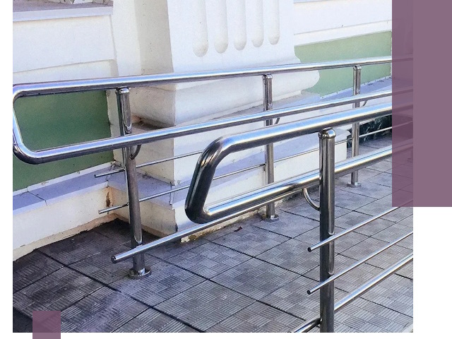 Ограждения пандусов из металла и нержавейки в Павловском Посаде